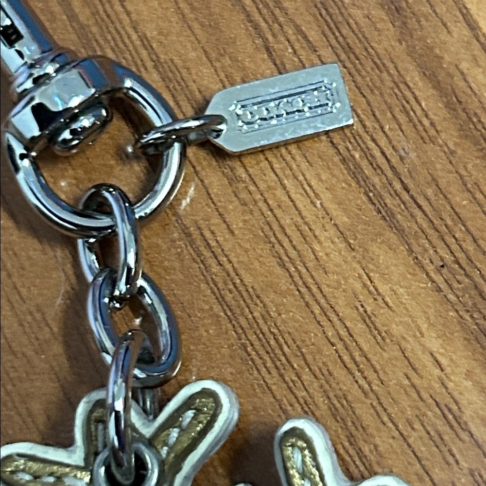 Coach Snowflake ❄️ Leather Keychain Bag Charm - Picture 3 of 15